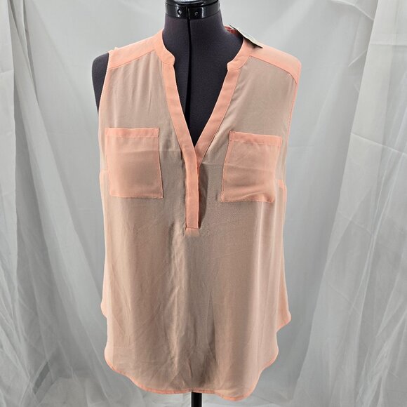 76-29 NWT Torrid Georgette peach Sleeveless pocket top Blouse Size 0 (12) NEW - Picture 1 of 5